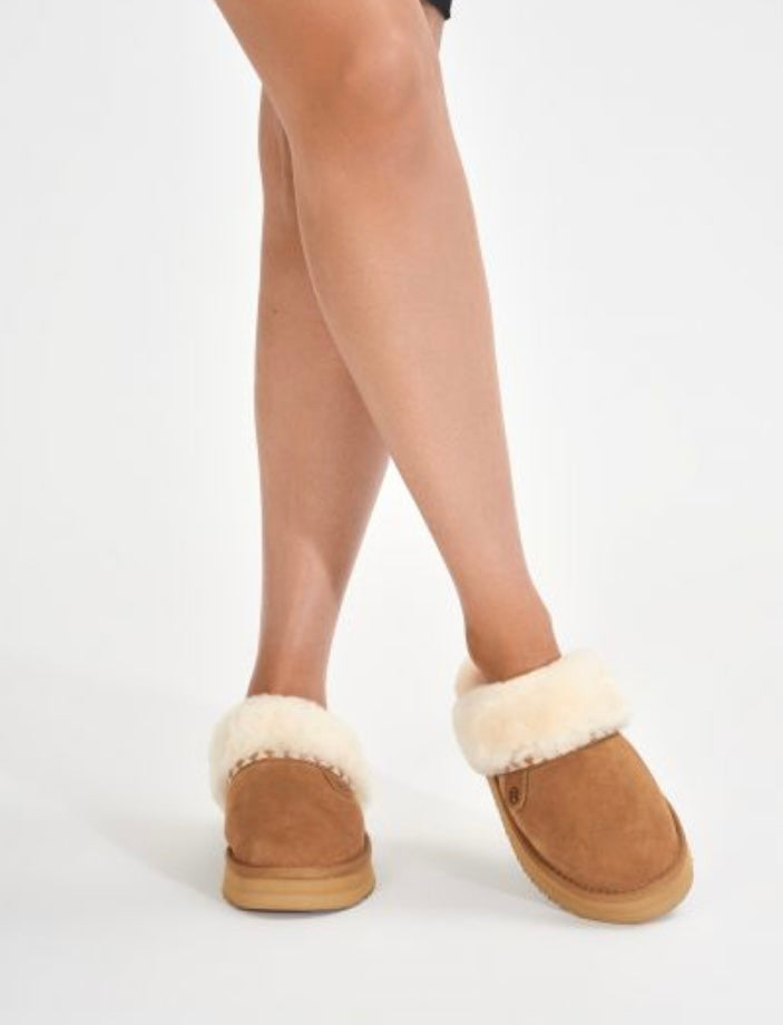 ROHDE - 7080 Tan Ugg Slipper