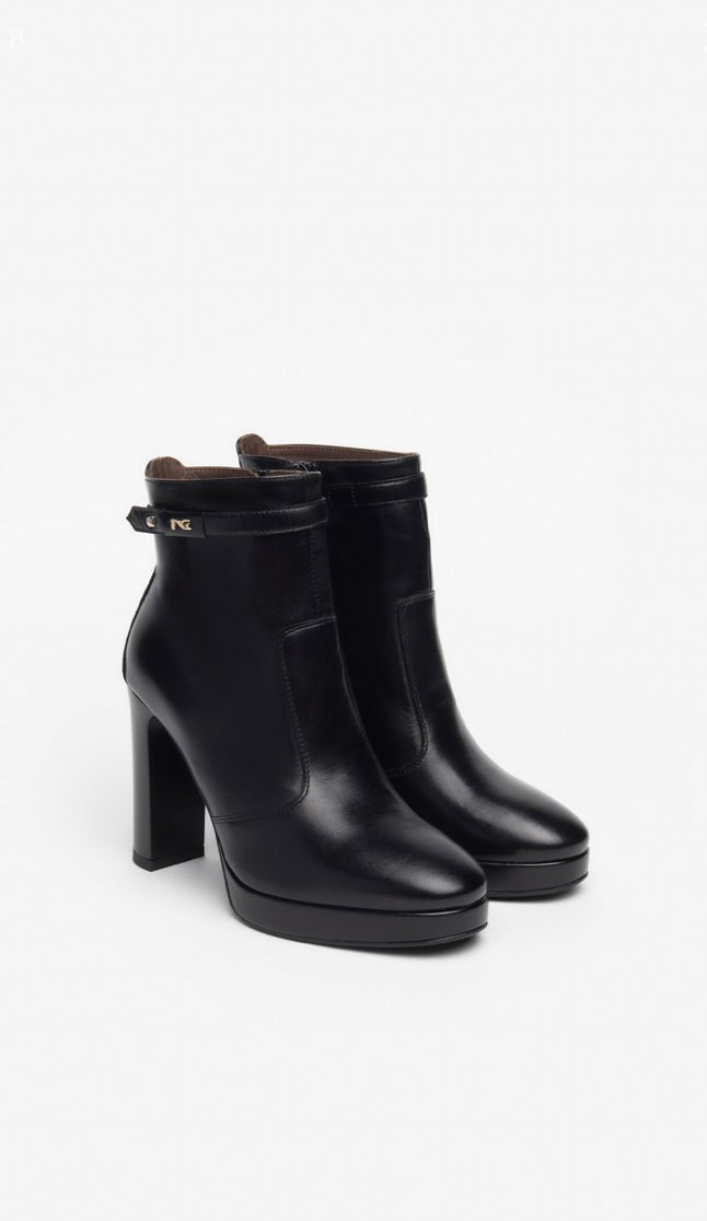 NeroGiardini - |308722DE Black Leather Ankle Boot