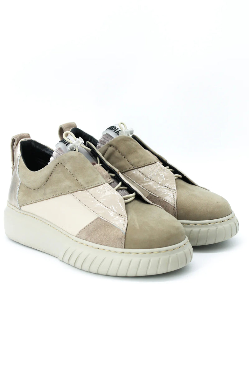 Andia Fora - Liby Patch Beige Multi Trainer