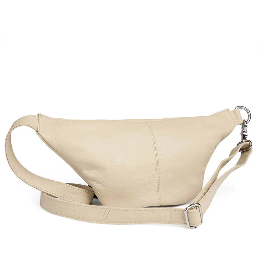 Depeche - 12556 Cream Leather Bumbag