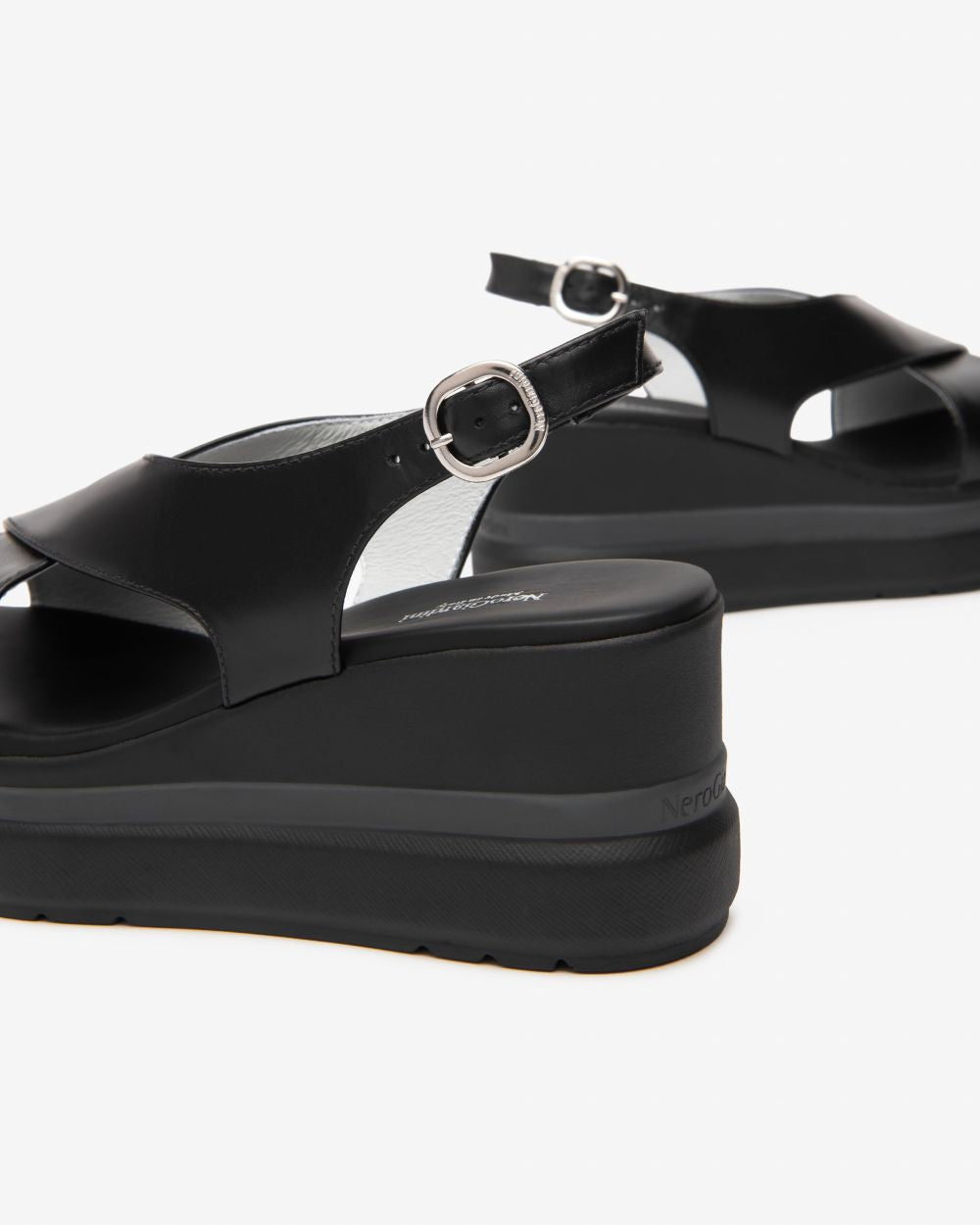 Nerogiardini - E513515D Black Wedge Sandal