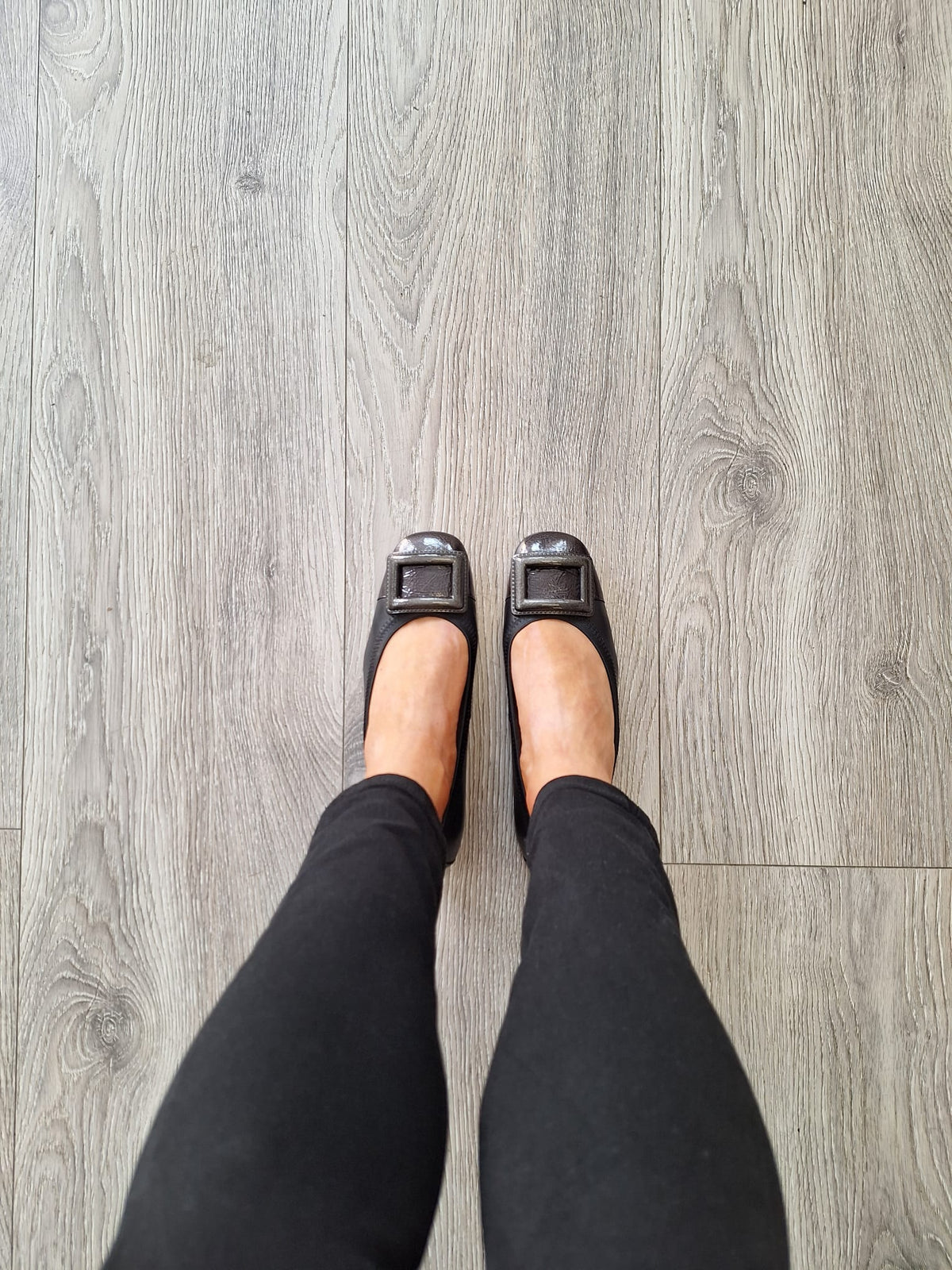 Hispanitas - HI254318 Black Pump