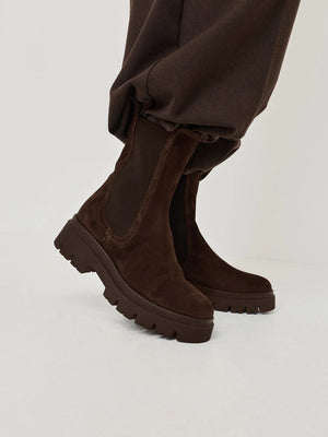 Tamaris - 25992 Brown Suede Chelsea