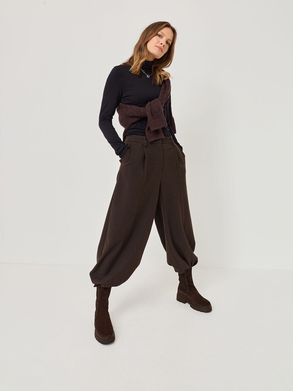 Tamaris - 25992 Brown Suede Chelsea