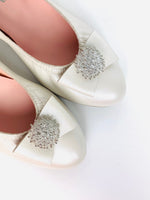 Le Babe - 3047 Ivory leather Cluster Court shoe with a Kitten heel*