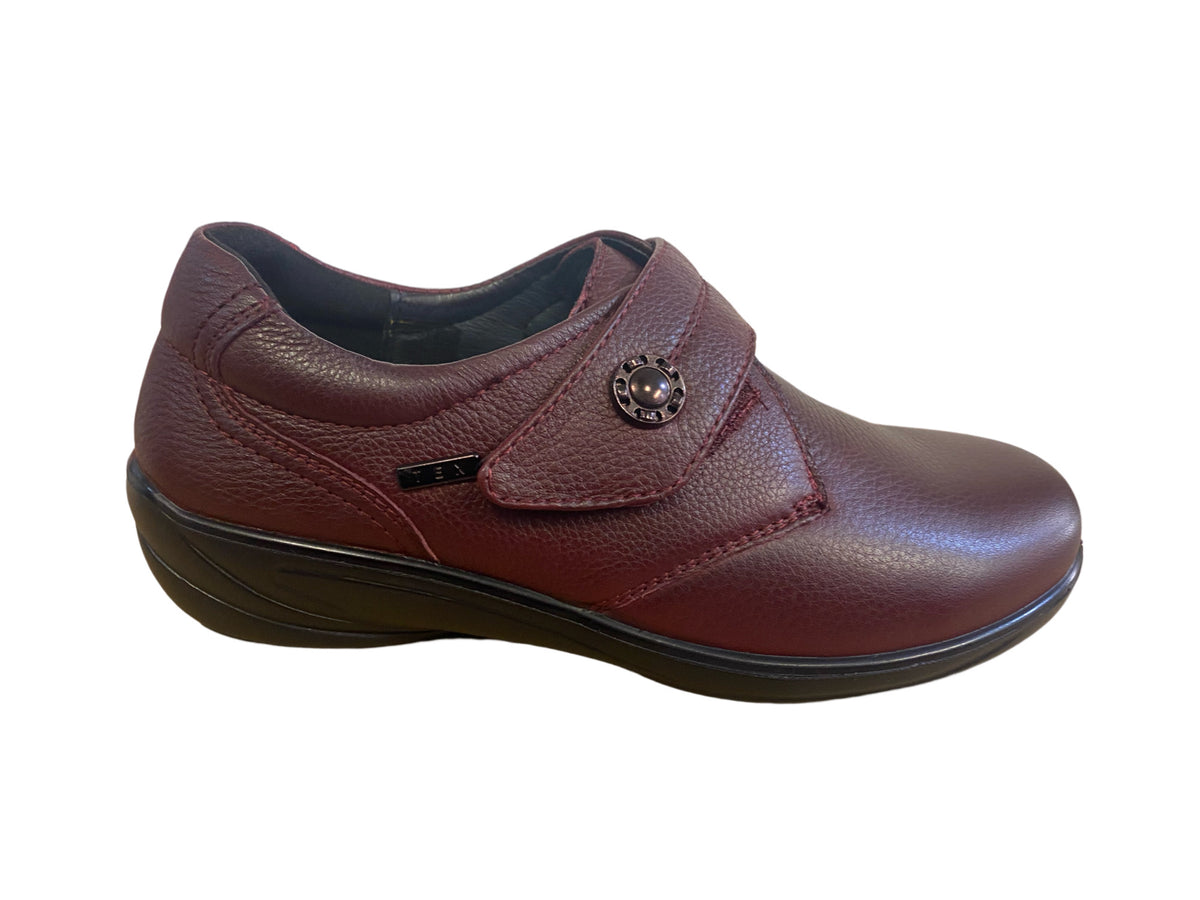 G Comfort - P-9520 Burgundy Velcro Waterproof Shoe