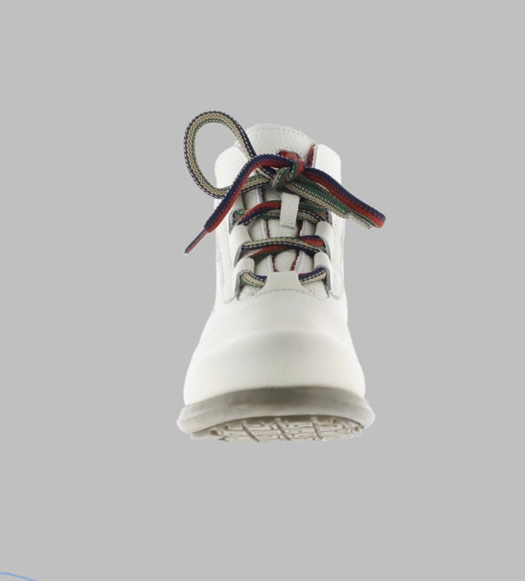 Jose Saenz - Cream ankle Boots