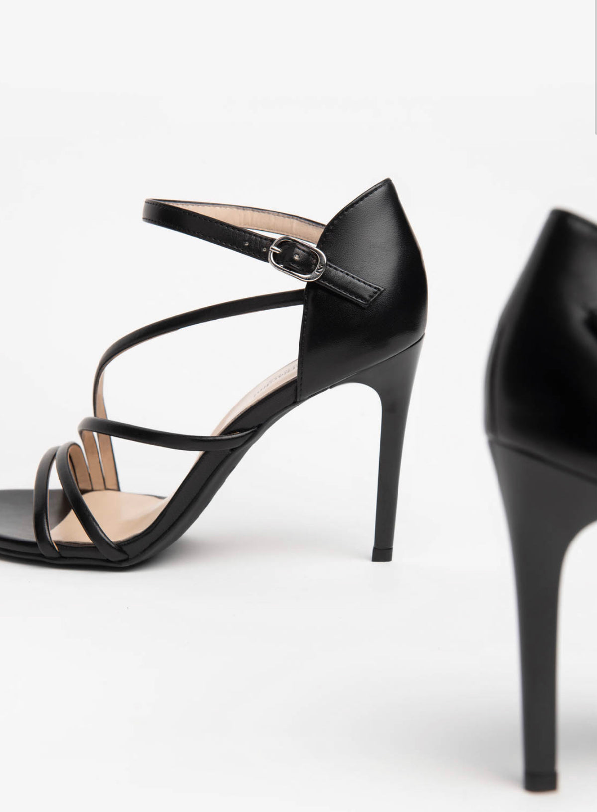 Nerogiardini- Black Sandal